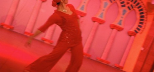 foto di Sabina Todaro mentre balla lyrical arab dance